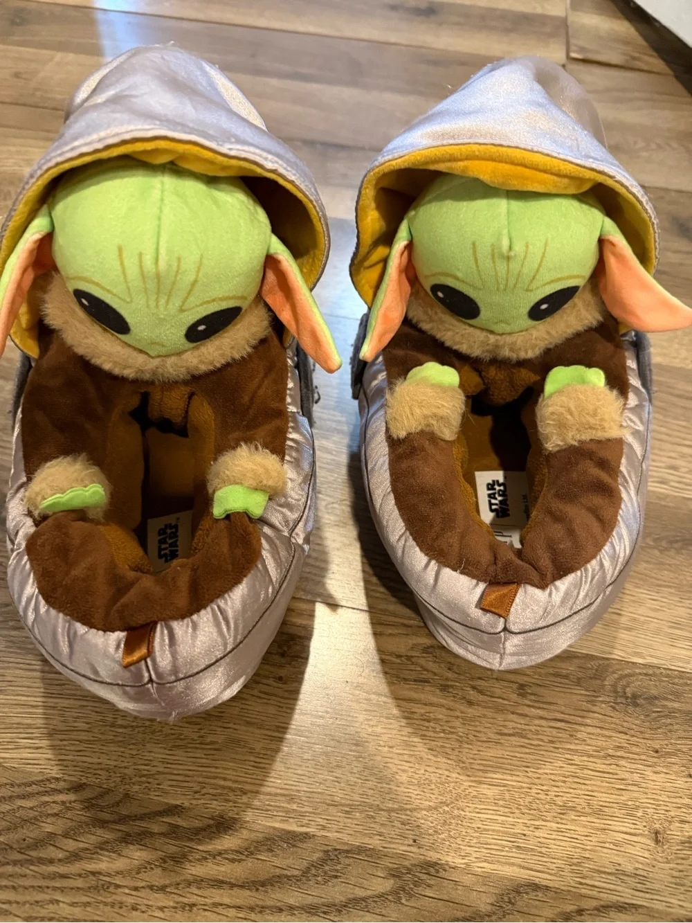 GAP Star Wars Grogu Plush Slippers - Green & Brown
